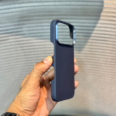 SlimWeave Carbon MagSafe iPhone 17 Pro Case