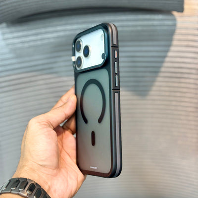 Luxora MagSafe iPhone 17 Pro Case