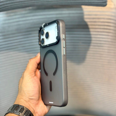 Hidden Sand MagSafe iPhone 17 Pro Max Case