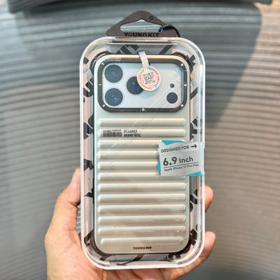 Luxora Wave MagSafe iPhone 17 Pro Case