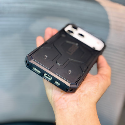 AeroGuard MagSafe iPhone 17 Pro Max Case